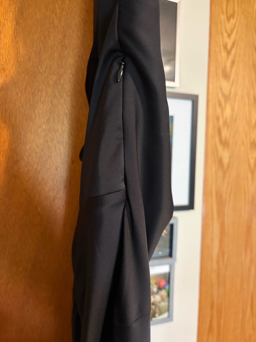 NWT $398 BGBGMaxAzria Black Demi Black Tie Gown, Twist Front & Back Size 10 - Picture 11 of 15